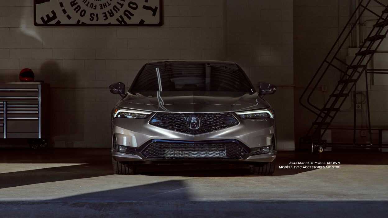 Head on front of stationary integra